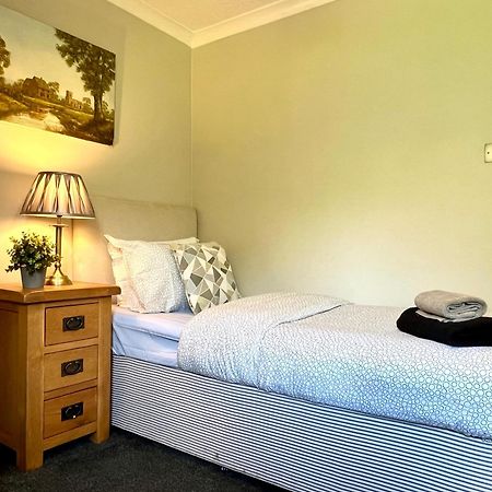 Spacious 2 Bed-Flat In Glasgow City - Free Parking Exteriör bild