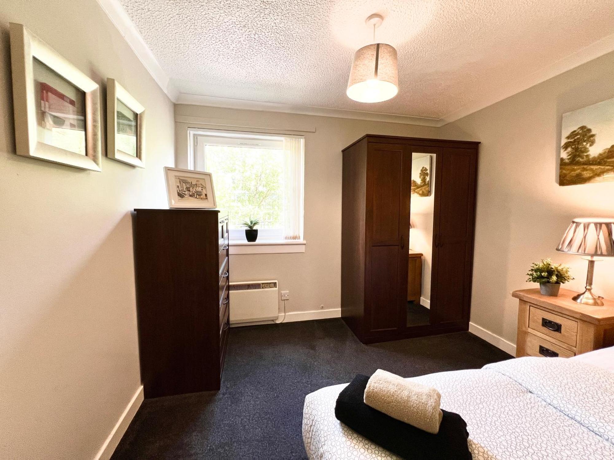 Spacious 2 Bed-Flat In Glasgow City - Free Parking Exteriör bild