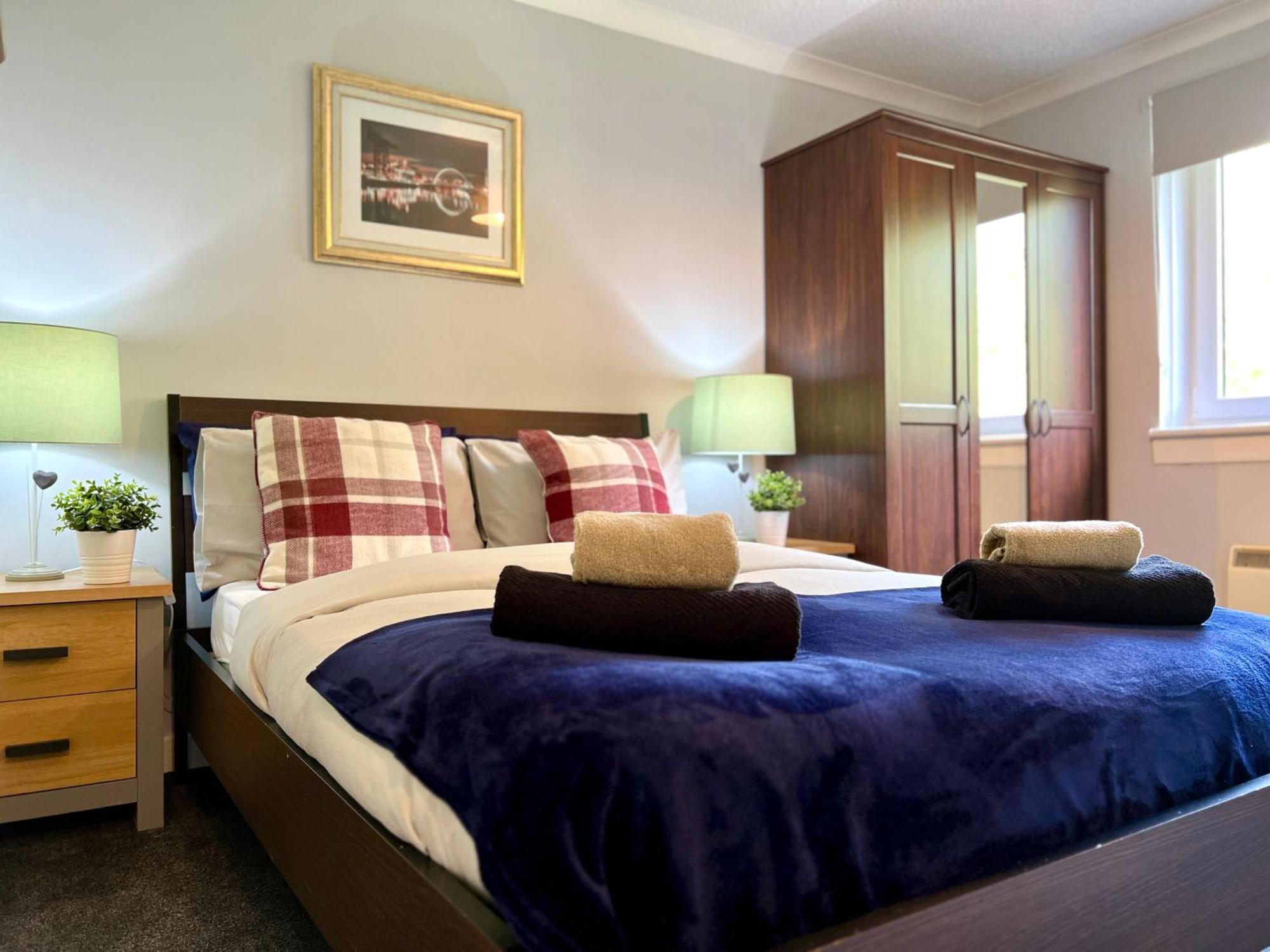 Spacious 2 Bed-Flat In Glasgow City - Free Parking Exteriör bild