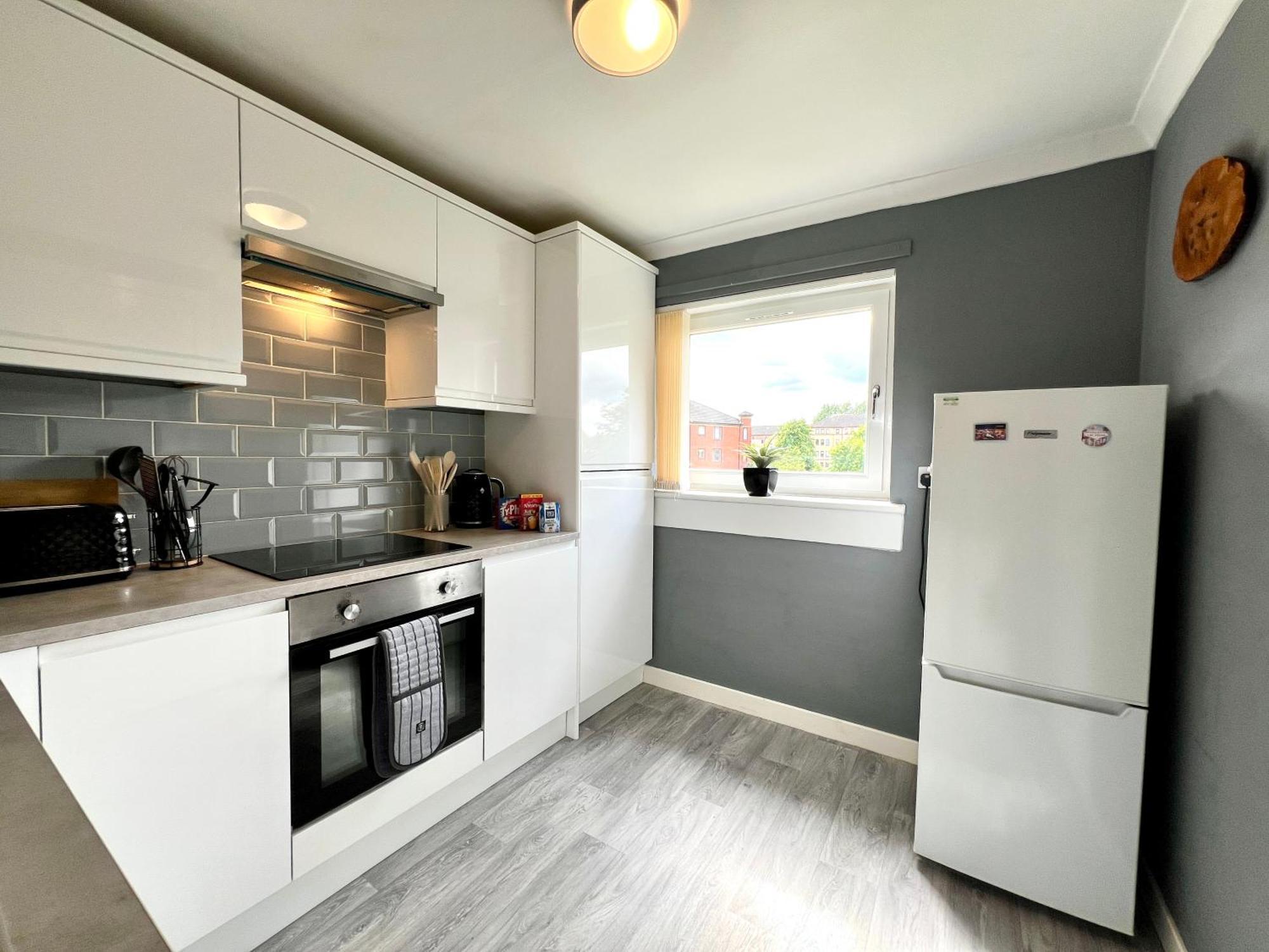 Spacious 2 Bed-Flat In Glasgow City - Free Parking Exteriör bild