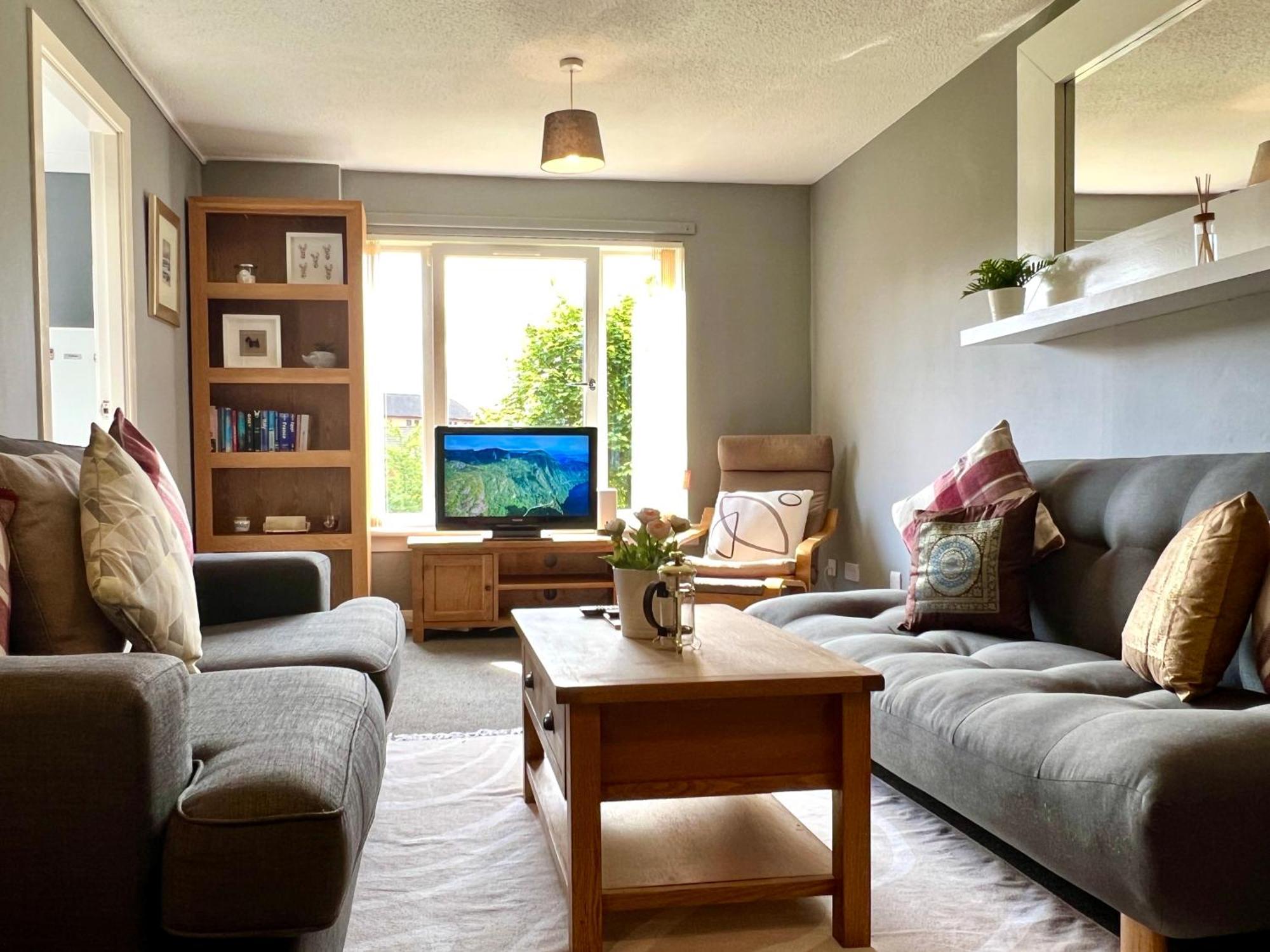 Spacious 2 Bed-Flat In Glasgow City - Free Parking Exteriör bild