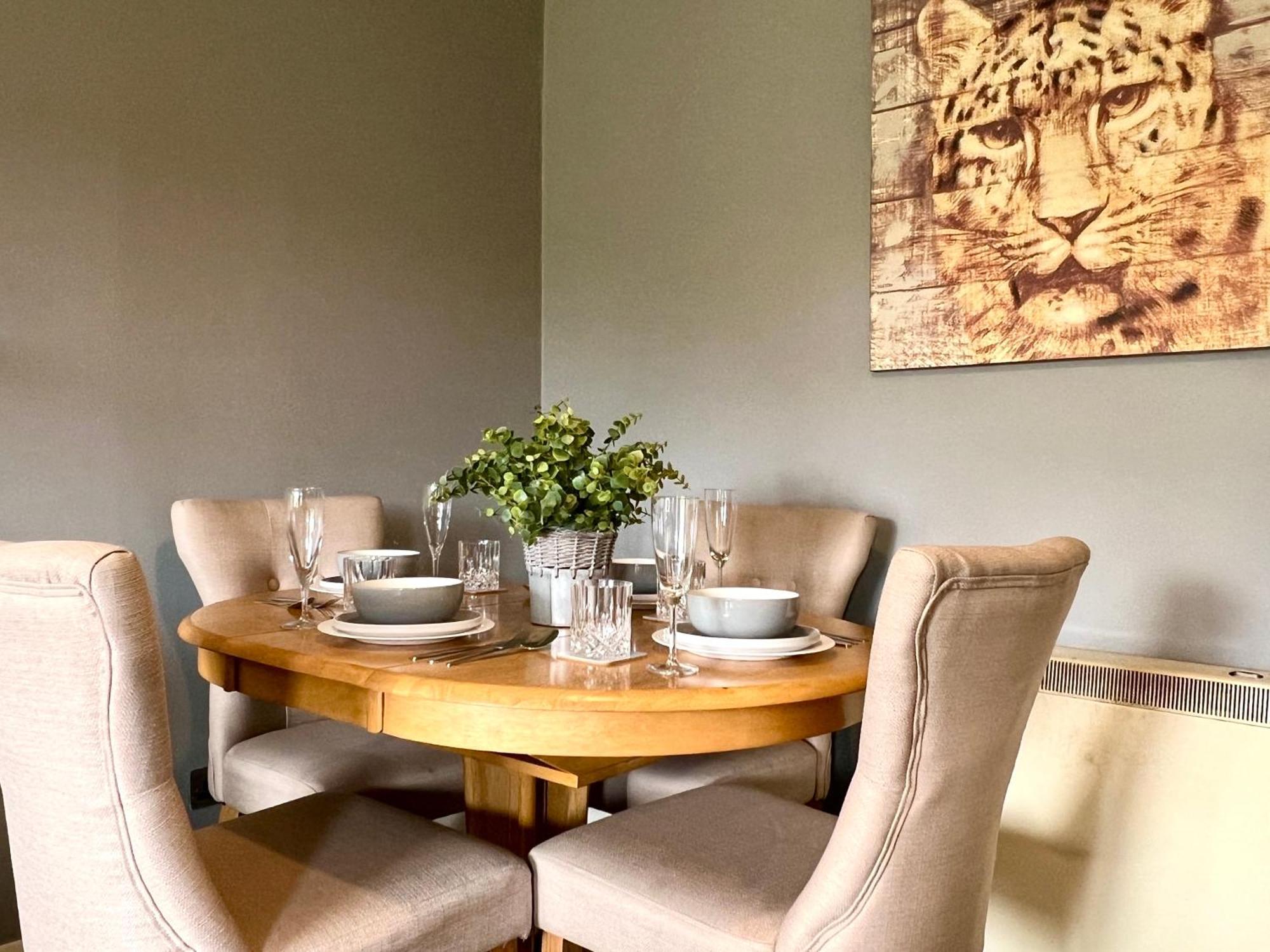 Spacious 2 Bed-Flat In Glasgow City - Free Parking Exteriör bild